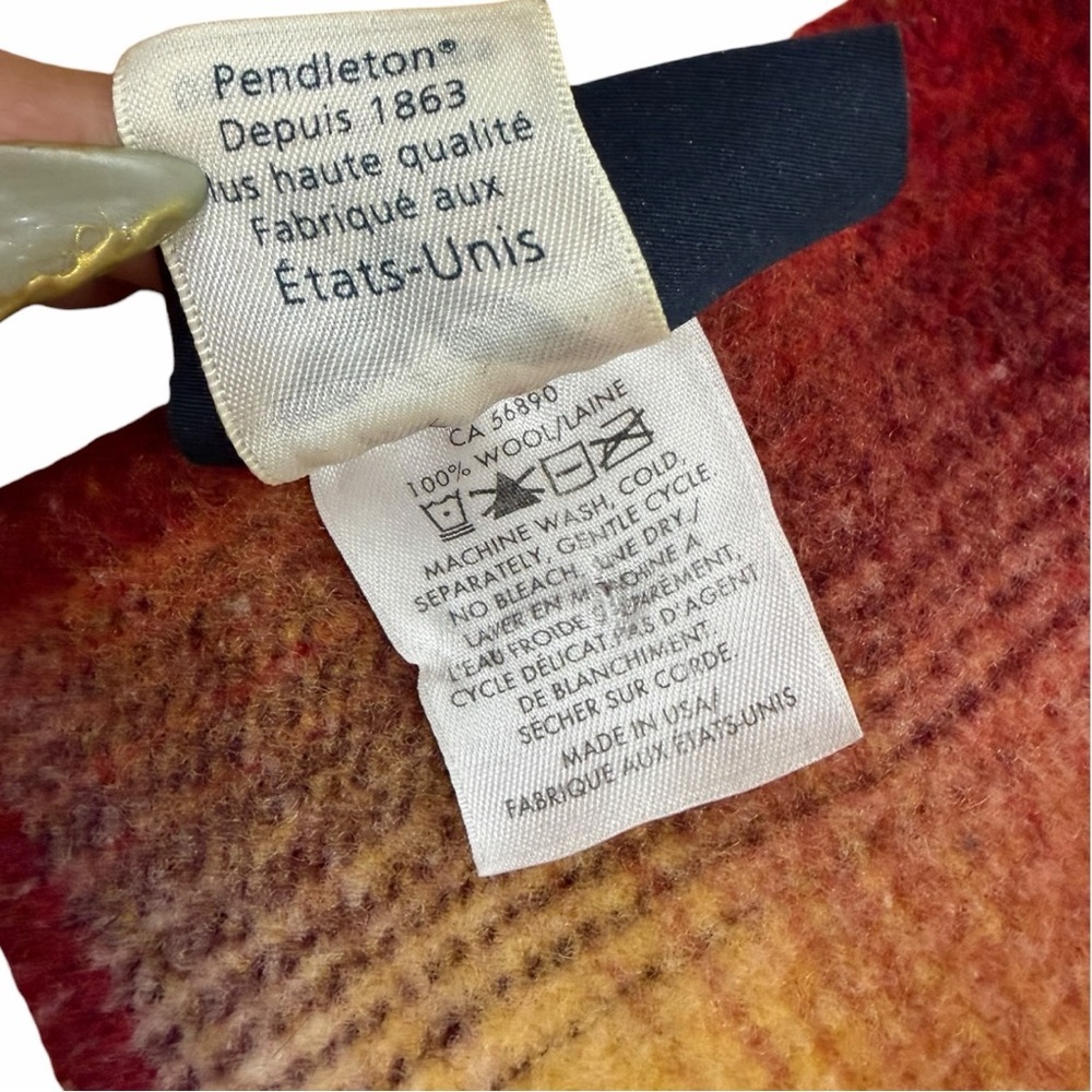 Pendleton Eco-Wise Washable Virgin Wool Throw Blanket Maroon Gold Plaid Ombré - Picture 4 of 8